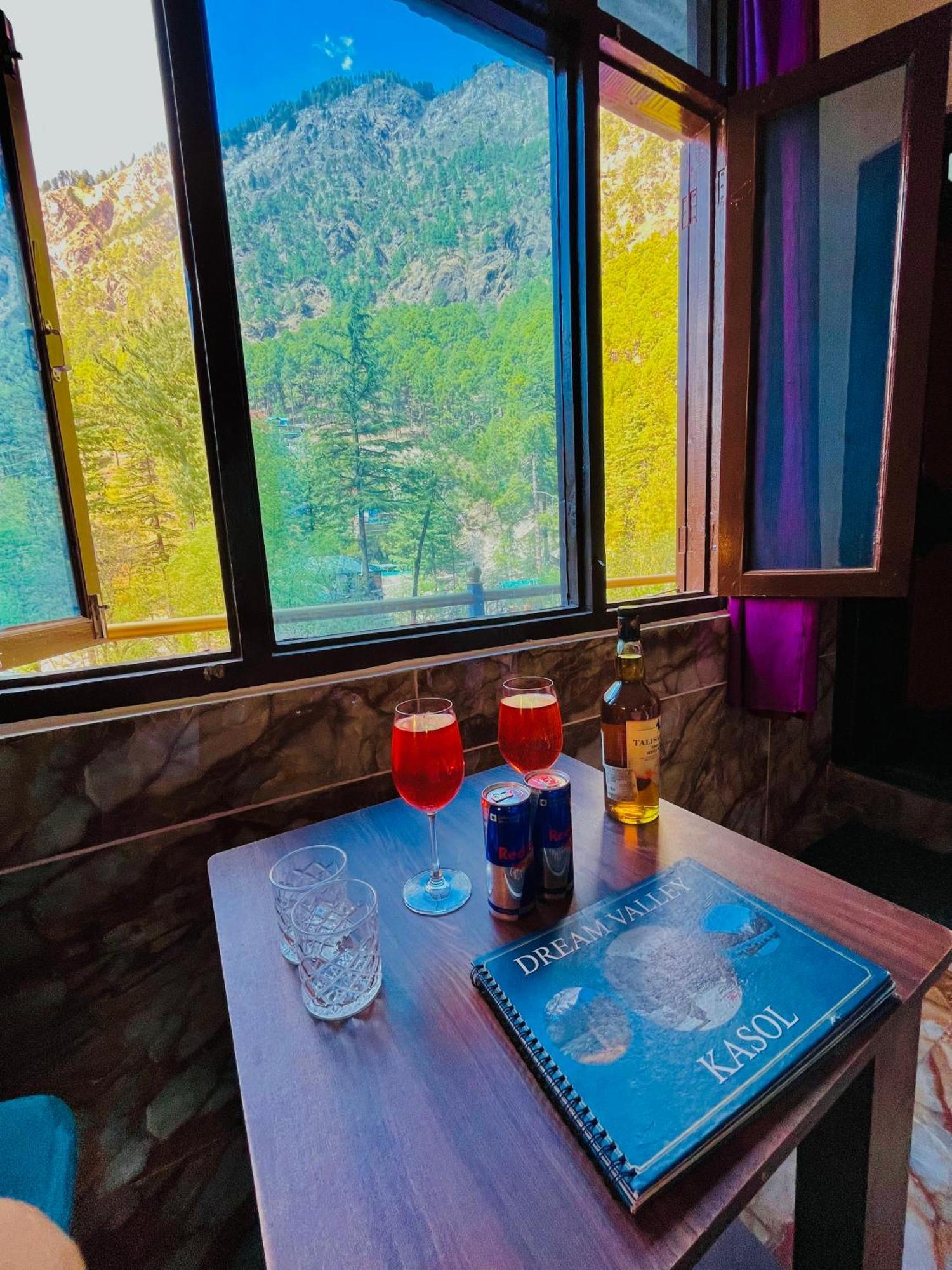 Hotel Pablo Escobar Kasol Exterior foto